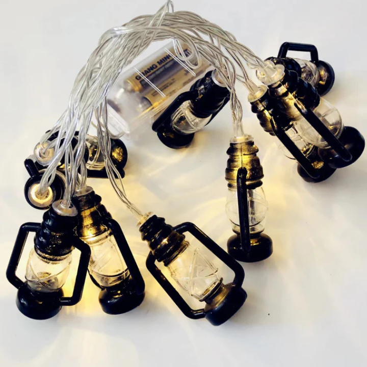 How to Use Lanterns Without Making Your Space Look Overdecorated